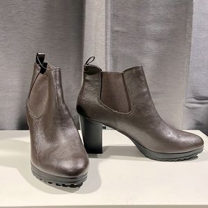 Heeled Brown Ankle Boots